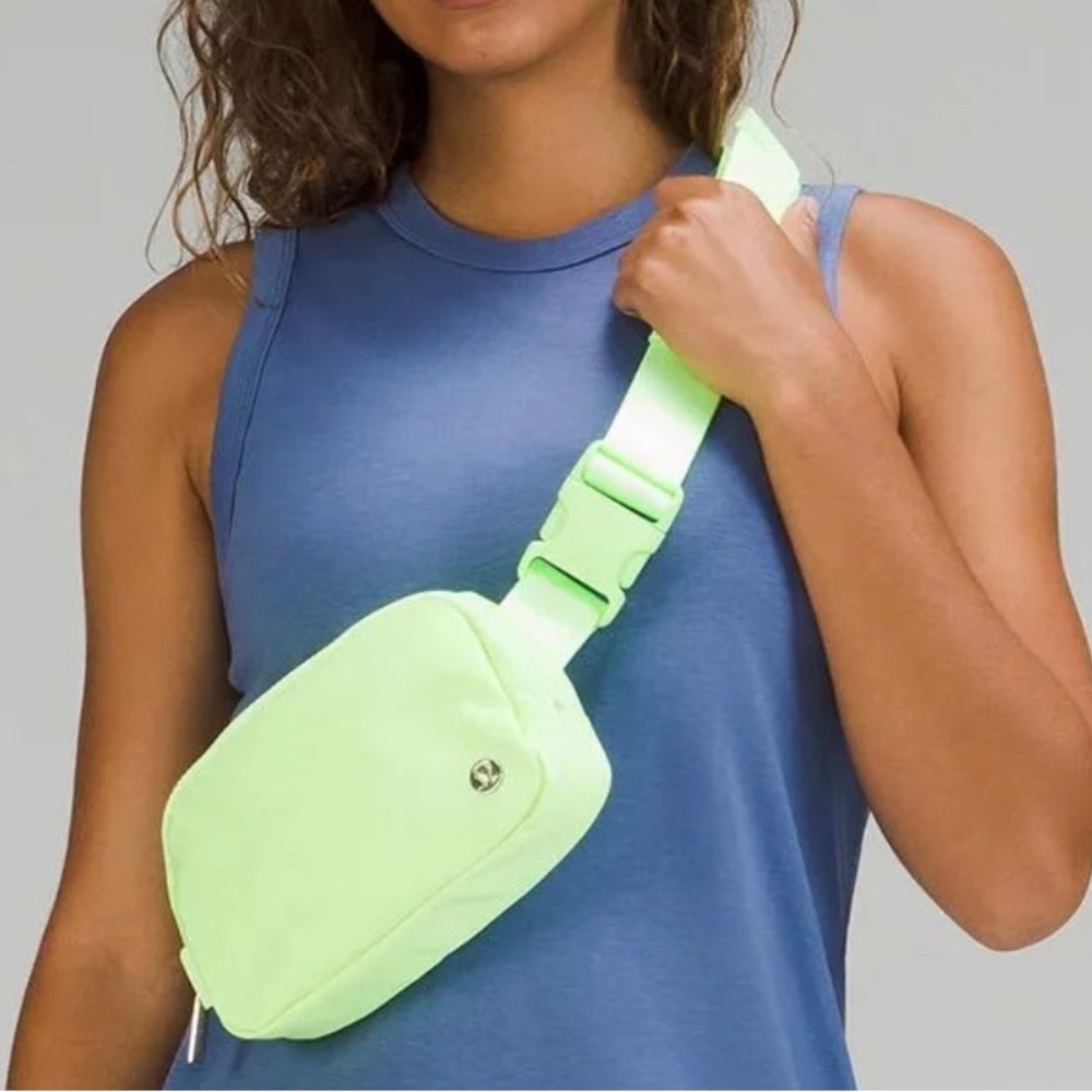 Lululemon Faded Zap Belt Bag